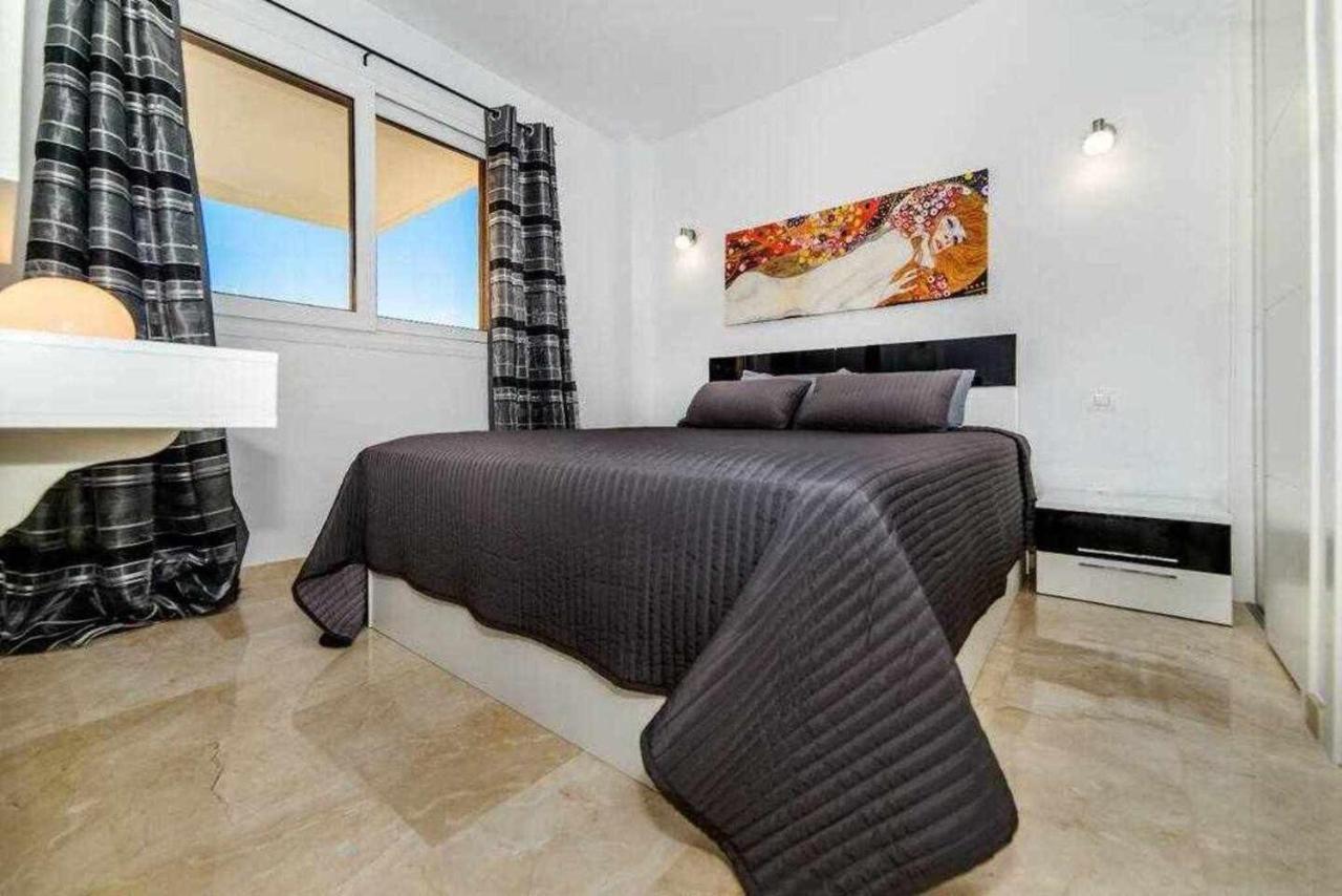 Espanhouse Elvis Apartment Torrevieja Exterior photo